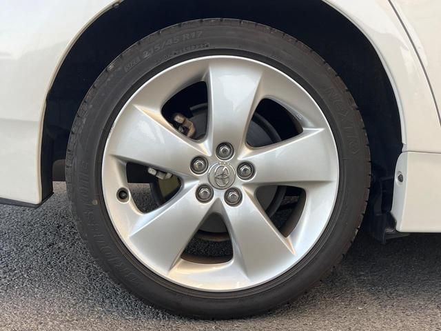 プリウス Ｇツーリングセレクションレザーパッケージ　純正ＳＤナビ　レーダークルーズ　禁煙車　レザーシート　スマートキー　ＬＥＤヘッド　ビルトインＥＴＣ　純正１７インチアルミ　オートエアコン　ＣＤ　フルセグ（41枚目）