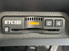 【ＥＴＣ】高速道路の料金所をストレスなく通過！話題のスポットやサービスエリアに多い「スマートIntercooler」利用時は必須のアイテムです。当店でセットアップを実施、ご納車当日からすぐにご利用いただけます！ 7