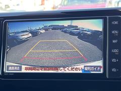 【バックカメラ】駐車時に後方がリアルタイム映像で確認できます。大型商業施設や立体駐車場での駐車時や、夜間のバック時に大活躍！運転スキルに関わらず、今や必須となった装備のひとつです！ 4