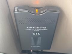 【ＥＴＣ】高速道路の料金所をストレスなく通過！話題のスポットやサービスエリアに多い「スマートIntercooler」利用時は必須のアイテムです。当店でセットアップを実施、ご納車当日からすぐにご利用いただけます！ 6