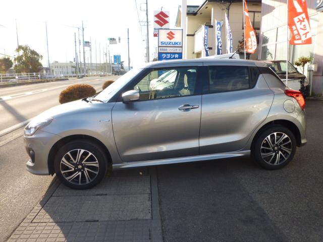 スイフト ハイブリッドＲＳ（5枚目）