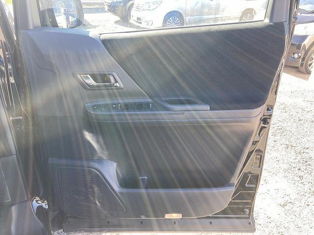 ヴェルファイア 2.4Z Sキー ETC ナビ Bluetooth Bカメラ フォグ HID 片側Pスラ(29枚目)