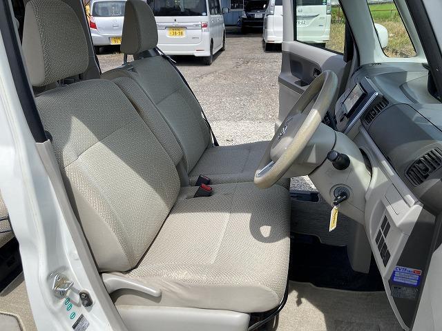 タント L 4WD キーレス ナビ アルミ 両側スライドドア(19枚目)