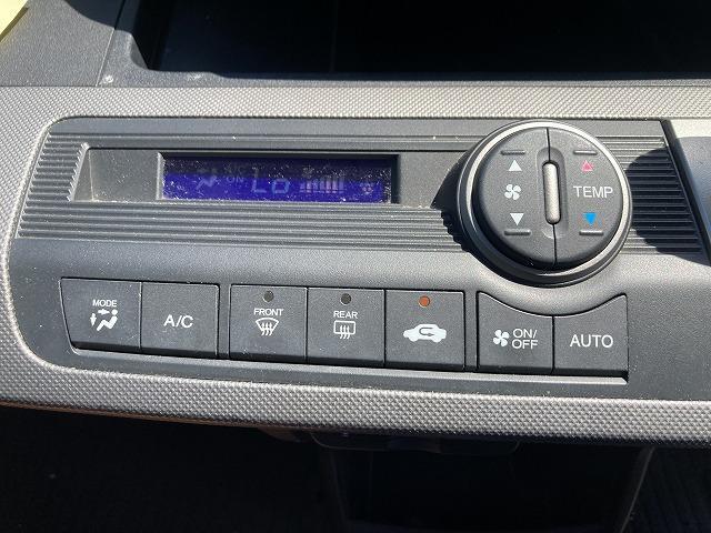 フリードハイブリッド ジャストセレクション Sキー ETC ナビ Bluetooth Bカメラ 両Pスラ 盗難防止システム 衝突安全ボディ キーレスエントリー 運転席エアバッグ 助手席エアバッグ(21枚目)