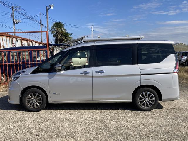 セレナ Ｘ　Ｓキー　Ｐスタート　ｉｓｔｏｐ　クルコン　ＥＴＣ　ナビ　フルセグ　ＣＤ　　ＤＶＤ　Ｂｌｕｅｔｏｏｔｈ　ステアリングリモコン　Ｂカメラ　アルミ　サンシェード　片側Ｐスラ（12枚目）