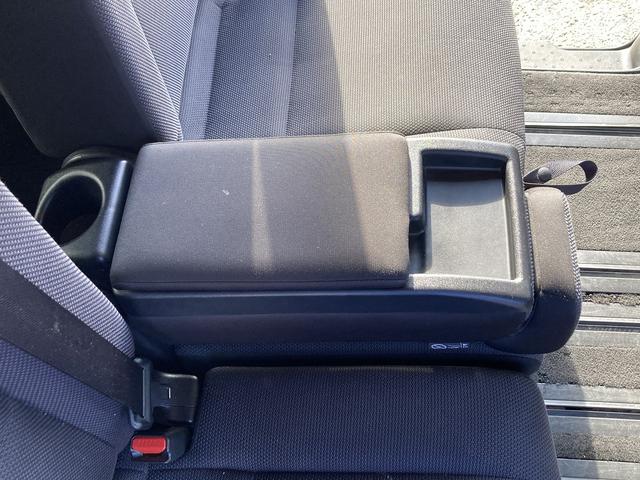 セレナ Ｘ　Ｓキー　Ｐスタート　ｉｓｔｏｐ　クルコン　ＥＴＣ　ナビ　フルセグ　ＣＤ　　ＤＶＤ　Ｂｌｕｅｔｏｏｔｈ　ステアリングリモコン　Ｂカメラ　アルミ　サンシェード　片側Ｐスラ（28枚目）