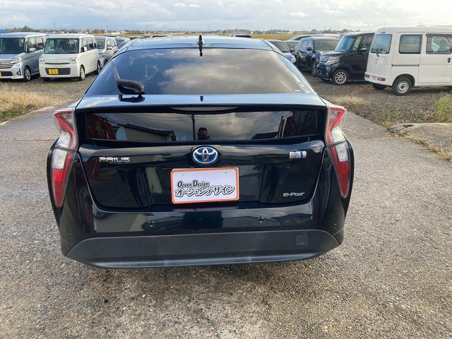 プリウス A 4WD ナビ Bluetoothオーディオ フルセグ(6枚目)