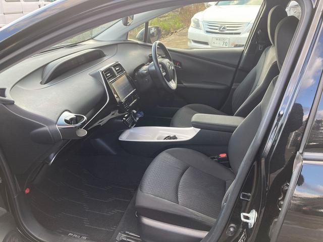プリウス A 4WD ナビ Bluetoothオーディオ フルセグ(28枚目)