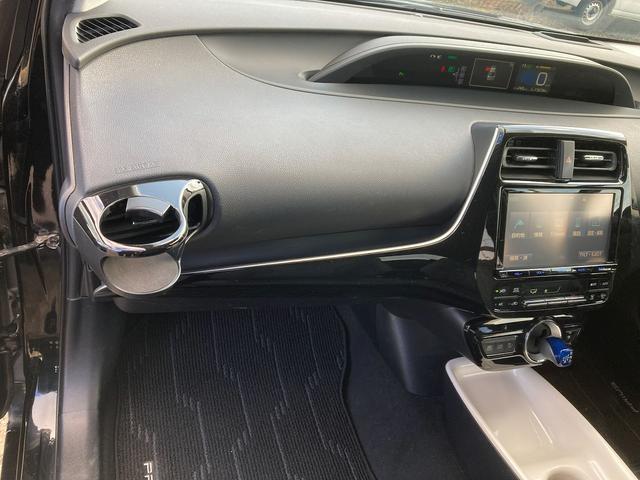 プリウス A 4WD ナビ Bluetoothオーディオ フルセグ(29枚目)