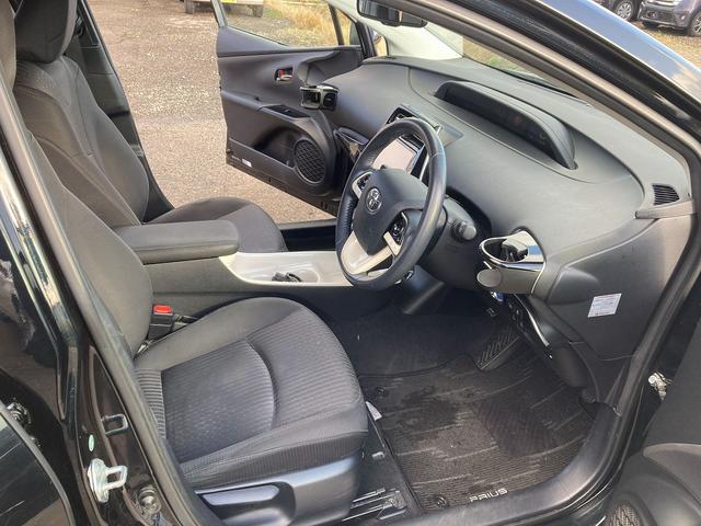 プリウス A 4WD ナビ Bluetoothオーディオ フルセグ(30枚目)