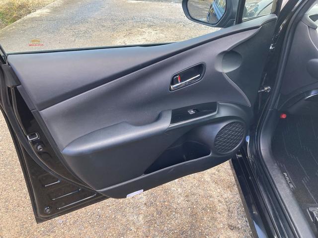 プリウス A 4WD ナビ Bluetoothオーディオ フルセグ(33枚目)