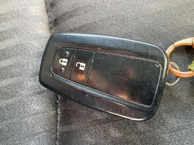 プリウス A 4WD ナビ Bluetoothオーディオ フルセグ(53枚目)