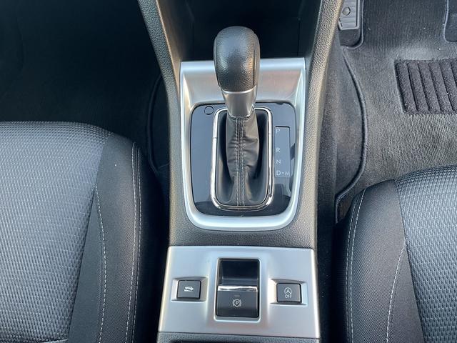 レヴォーグ １．６ＧＴアイサイト　４ＷＤ　ナビ　フルセグ　Ｂｌｕｅｔｏｏｔｈ　Ｂカメラ　フォグ　アルミ（22枚目）