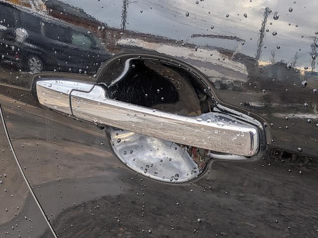 Ｎ－ＯＮＥ Ｇ・Ｌパッケージ　Ｓキー　Ｐスタート　ｉｓｔｏｐ　ナビ　ワンセグ　ＣＤ　ＤＶＤ　Ｂカメラ　ＨＩＤ　アルミ　オートライト（43枚目）