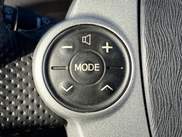 プリウス Sツーリングセレクション Sキー Pスタート istop クルコン ETC ナビ フルセグ CD DVD Bluetooth Bカメラ HID フォグ アルミ オートライト(22枚目)