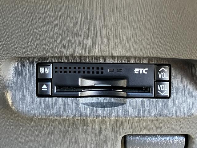 プリウス Sツーリングセレクション Sキー Pスタート istop クルコン ETC ナビ フルセグ CD DVD Bluetooth Bカメラ HID フォグ アルミ オートライト(26枚目)