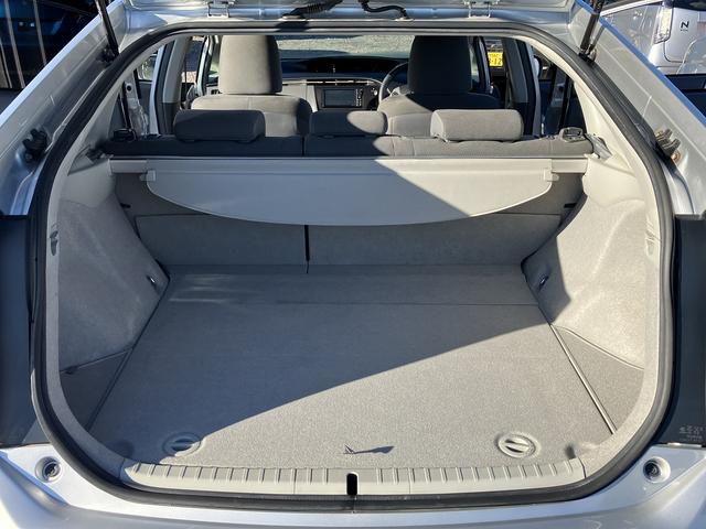 プリウス Sツーリングセレクション Sキー Pスタート istop クルコン ETC ナビ フルセグ CD DVD Bluetooth Bカメラ HID フォグ アルミ オートライト(34枚目)