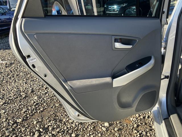 プリウス Sツーリングセレクション Sキー Pスタート istop クルコン ETC ナビ フルセグ CD DVD Bluetooth Bカメラ HID フォグ アルミ オートライト(40枚目)