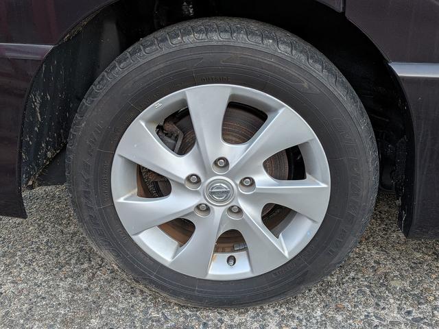 セレナ ハイウェイスター　Ｓキー　Ｐスタート　ＥＴＣ　クルコン　ナビ　フルセグ　ＣＤ　ＤＶＤ　Ｂｌｕｅｔｏｏｔｈ　ＡＵＸ　フォグ　オートライト　サンシェード　両Ｐスラ（52枚目）