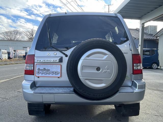 パジェロイオ ＺＲ　４ＷＤ　ＭＴ　アルミ（11枚目）