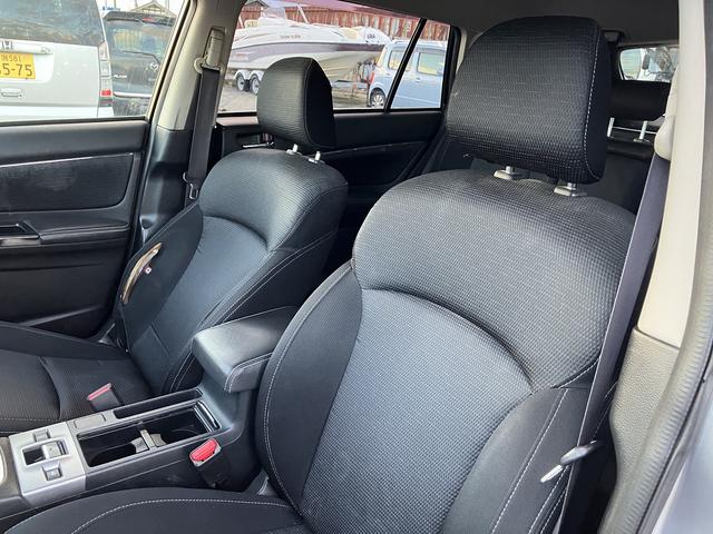 レヴォーグ １．６ＧＴアイサイト　Ｓスタイル　４ＷＤ　Ｓキー　ＥＴＣ　ナビ　Ｂｌｕｅｔｏｏｔｈ　Ｂカメラ　フォグ　アルミ（28枚目）