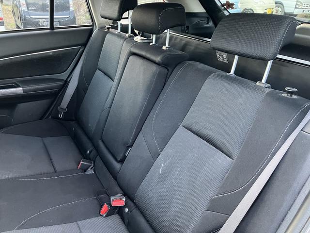 レヴォーグ １．６ＧＴアイサイト　Ｓスタイル　４ＷＤ　Ｓキー　ＥＴＣ　ナビ　Ｂｌｕｅｔｏｏｔｈ　Ｂカメラ　フォグ　アルミ（30枚目）