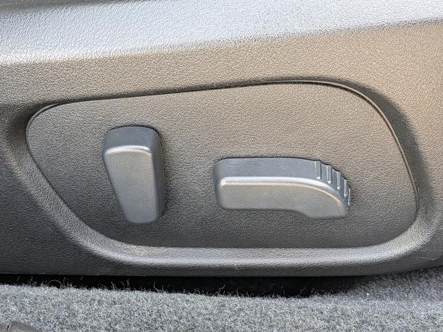 ＸＶ ２．０ｉ－Ｌ　アイサイト　自社　ローン　対応　ｉｓｔｏｐ　ステアリングリモコン　クルーズコントロール　ＭＴモード　ナビ　フルセグ　ＣＤ　Ｂｌｕｅｔｏｏｔｈ　Ｂカメラ　ＨＩＤ　フォグ　アルミ　電動シート（31枚目）