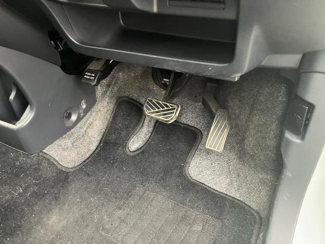 ワゴンＲスティングレー Ｔ　スマートキーエンジン　プッシュスタート　ドライブレコーダー　アイドリングストップ　フルフラット　ベンチシート　ＡＢＳ　ＨＩＤランプ（29枚目）