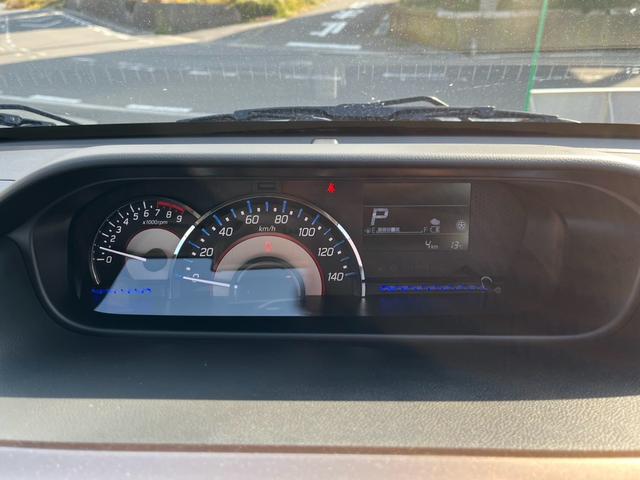 ワゴンRカスタムZ ハイブリッドZX アップグレードパッケージ スマートキー プッシュスタート クルーズコントロール 運転席シートヒーター クルーズコントロール レーンアシスト クリアランスソナー アイドリングストップ 横滑り防止 電動格納ドアミラー(14枚目)