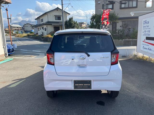 ミライース G SAIII スマートキー プッシュスタート 前席シートヒーター オートエアコン プッシュスタート クリアランスソナー 横滑り防止 アイドリングストップ オートマチックハイビーム スマートアシスト(19枚目)