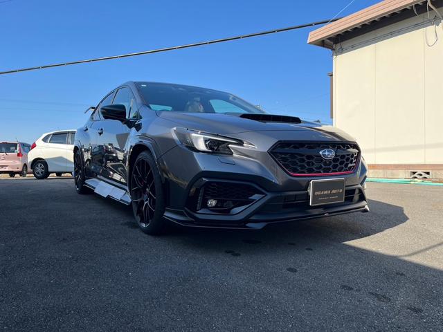 皆様のご来店をスタッフ一同心よりお待ち致しております。