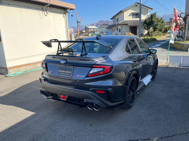 皆様のご来店をスタッフ一同心よりお待ち致しております。