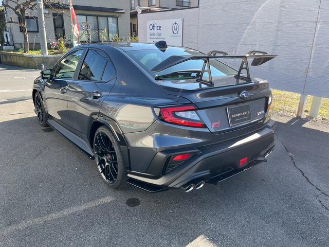 皆様のご来店をスタッフ一同心よりお待ち致しております。