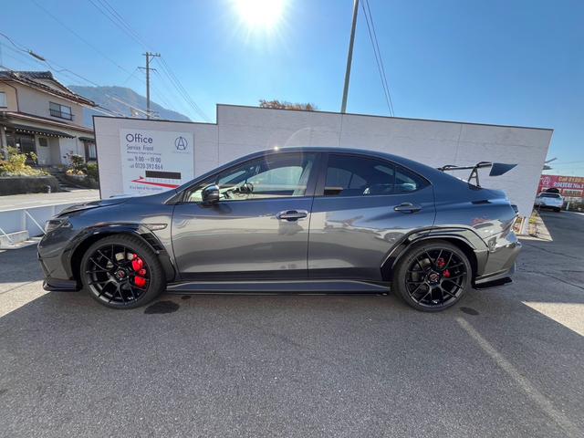 当店で中古車をご購入の方は、愛車を錆びから守るノックスドール施工が３０％ＯＦＦ！詳しくは当社ホームページへＧｏ！