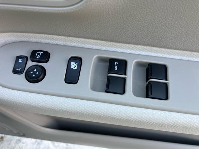 アルトラパン Ｌ　前後誤発進抑制　ナビ付き　シートヒーター付　横滑り防止装置付き　エネチャージ　運転席助手席エアバッグ　プッシュスタートスマートキー　イモビライザー　フルフラット　キーレスエントリーシステム　エアコン（22枚目）