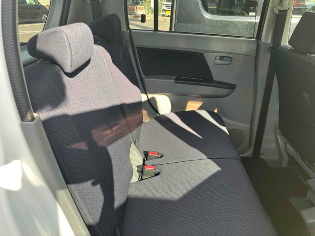 ワゴンR FX 4WD キーレスエントリー 電動格納ミラー シートヒーター MT 盗難防止システム ABS CD 衝突安全ボディ エアコン パワーステアリング パワーウィンドウ(32枚目)