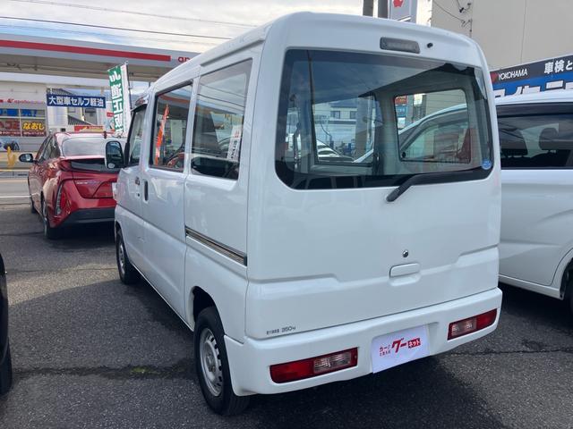 ミニキャブバン ＣＤ　ハイルーフ　４ＷＤ　オートマ　両側スライドドア　エアコン　ライトレベライザー　走行距離５．５万キロ　車検令和９年５月まで　修復歴無し　ホワイト（17枚目）