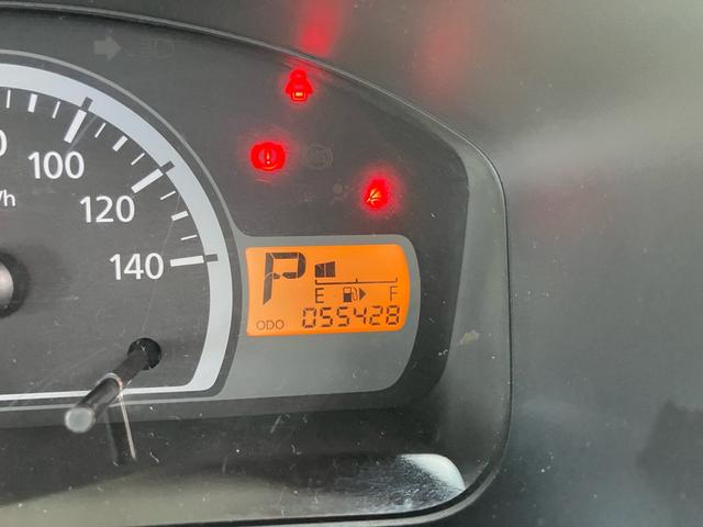 ミニキャブバン ＣＤ　ハイルーフ　４ＷＤ　オートマ　両側スライドドア　エアコン　ライトレベライザー　走行距離５．５万キロ　車検令和９年５月まで　修復歴無し　ホワイト（33枚目）