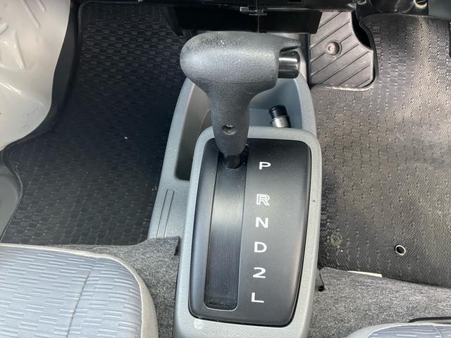 ミニキャブバン ＣＤ　ハイルーフ　４ＷＤ　オートマ　両側スライドドア　エアコン　ライトレベライザー　走行距離５．５万キロ　車検令和９年５月まで　修復歴無し　ホワイト（37枚目）