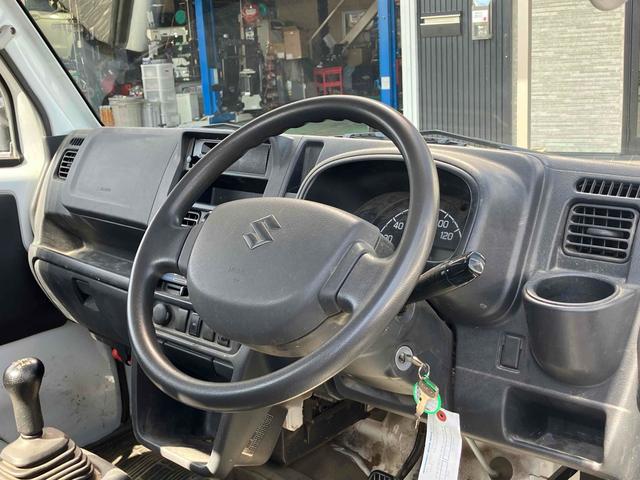 キャリイトラック ＫＣエアコン・パワステ　４ＷＤ　ＭＴ　エアコン　パワーステアリング　運転席エアバッグ　助手席エアバッグ（5枚目）