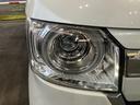 【LEDヘッドランプ】ハロゲンヘッドランプの約2倍の光量でより明るく照らし、長寿命・省電力なのも魅力です。