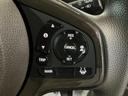 【アダプティブクルーズコントロール】設定した速度での走行や、適切な車間距離を保ちながら先行車を追従することで、高速道路などでの疲労を軽減します。
