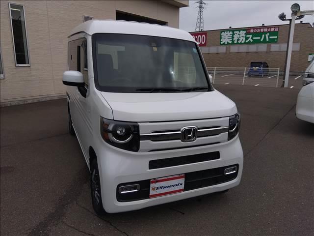 Ｎ－ＶＡＮ＋スタイル ファン・ターボホンダセンシング☆４ＷＤ☆ナビ☆試乗出来ます☆　４ＷＤ☆ターボ☆ホンダセンシング☆レーダークルーズ☆ナビ☆フルセグＴＶ☆バックカメラ☆ＤＶＤ再生☆ブルートゥース☆ＥＴＣ☆ステアリングスイッチ☆スマートキー☆プッシュスタート☆走行３．６万Ｋ☆試乗ＯＫ（8枚目）