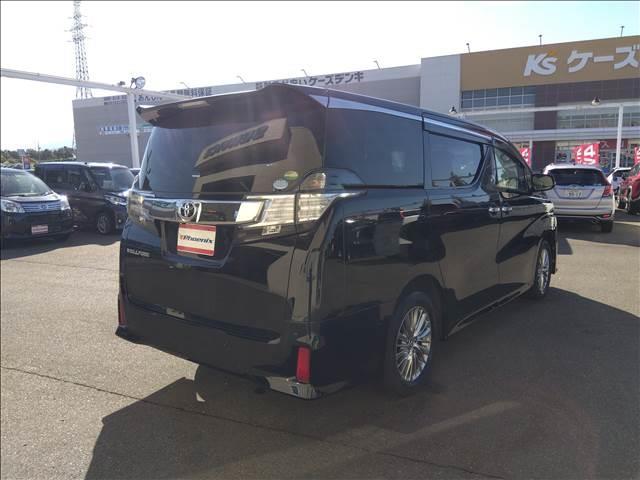 ４ＷＤ☆禁煙☆走行５．２万キロ☆純正９型ナビ☆フリップダウンＭ☆両側パワスラ☆クルコン☆ビルトインＥＴＣ☆スマートキー☆プッシュスタート☆純正Ｅ／Ｇスターター☆ＬＥＤヘッドライト☆フォグ☆試乗ＯＫ☆