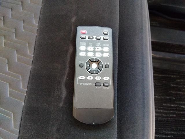 ４ＷＤ☆禁煙☆走行５．２万キロ☆純正９型ナビ☆フリップダウンＭ☆両側パワスラ☆クルコン☆ビルトインＥＴＣ☆スマートキー☆プッシュスタート☆純正Ｅ／Ｇスターター☆ＬＥＤヘッドライト☆フォグ☆試乗ＯＫ☆