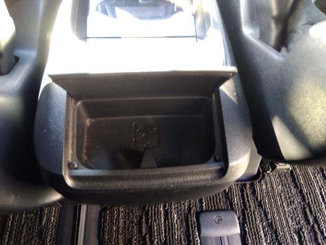 ４ＷＤ☆禁煙☆走行５．２万キロ☆純正９型ナビ☆フリップダウンＭ☆両側パワスラ☆クルコン☆ビルトインＥＴＣ☆スマートキー☆プッシュスタート☆純正Ｅ／Ｇスターター☆ＬＥＤヘッドライト☆フォグ☆試乗ＯＫ☆