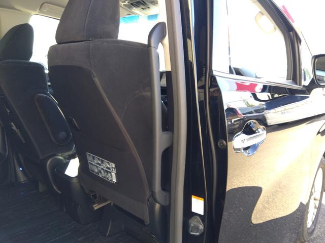 ４ＷＤ☆禁煙☆走行５．２万キロ☆純正９型ナビ☆フリップダウンＭ☆両側パワスラ☆クルコン☆ビルトインＥＴＣ☆スマートキー☆プッシュスタート☆純正Ｅ／Ｇスターター☆ＬＥＤヘッドライト☆フォグ☆試乗ＯＫ☆