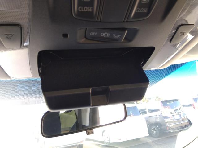 ４ＷＤ☆禁煙☆走行５．２万キロ☆純正９型ナビ☆フリップダウンＭ☆両側パワスラ☆クルコン☆ビルトインＥＴＣ☆スマートキー☆プッシュスタート☆純正Ｅ／Ｇスターター☆ＬＥＤヘッドライト☆フォグ☆試乗ＯＫ☆