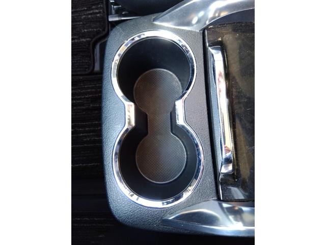 ４ＷＤ☆禁煙☆走行５．２万キロ☆純正９型ナビ☆フリップダウンＭ☆両側パワスラ☆クルコン☆ビルトインＥＴＣ☆スマートキー☆プッシュスタート☆純正Ｅ／Ｇスターター☆ＬＥＤヘッドライト☆フォグ☆試乗ＯＫ☆