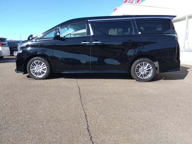 ４ＷＤ☆禁煙☆走行５．２万キロ☆純正９型ナビ☆フリップダウンＭ☆両側パワスラ☆クルコン☆ビルトインＥＴＣ☆スマートキー☆プッシュスタート☆純正Ｅ／Ｇスターター☆ＬＥＤヘッドライト☆フォグ☆試乗ＯＫ☆